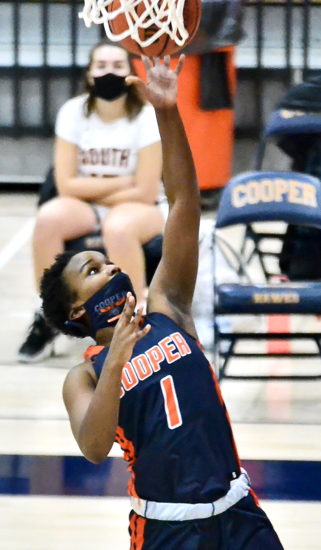Robbinsdale Cooper girls basketball: Starting undefeated