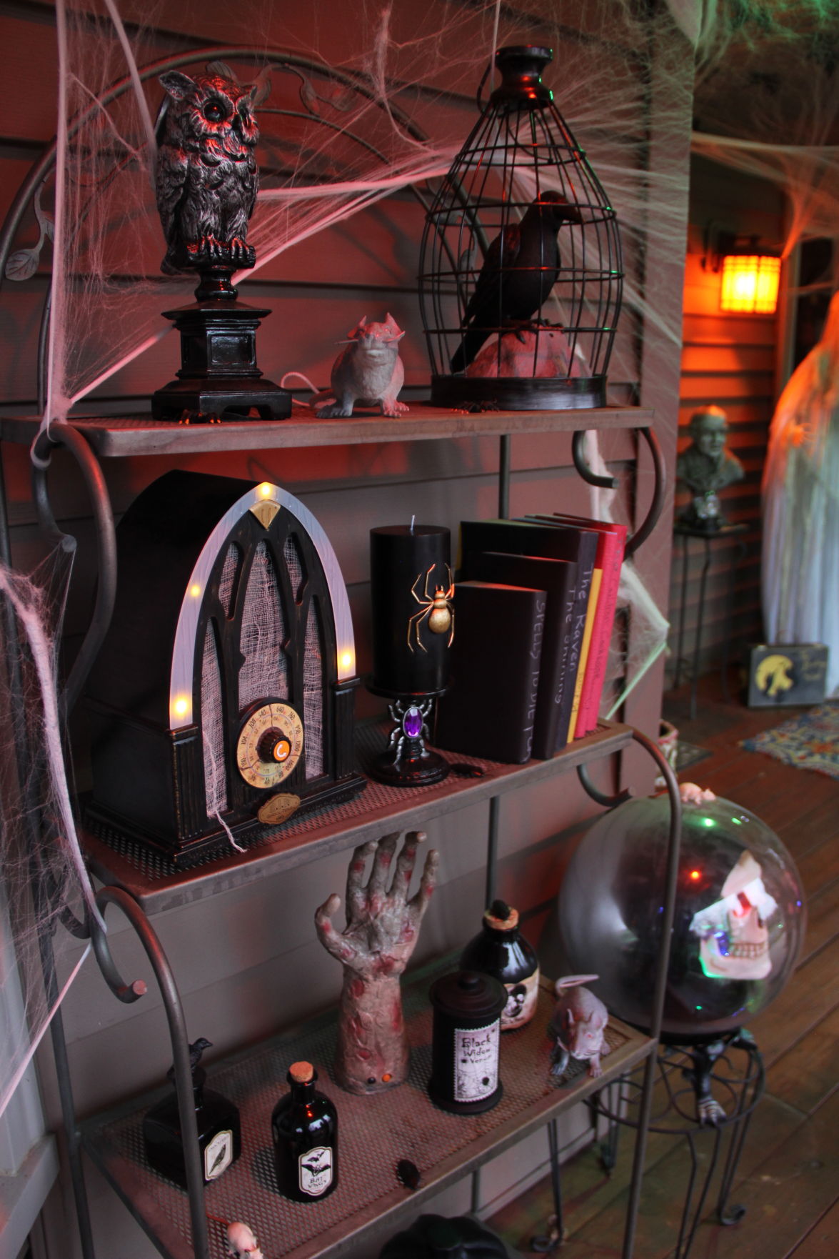 Andover house of horrors wins Anoka Halloween decorating contest ABC