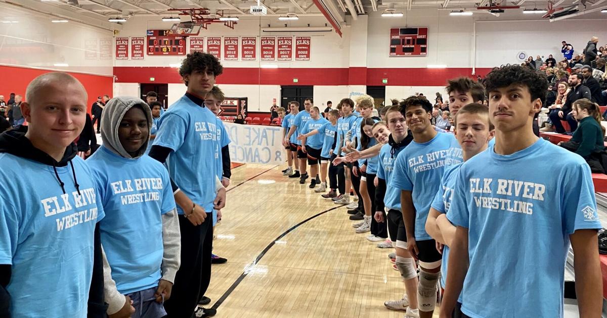Elks wrestling tackles cancer and Maple Grove | Elk River ...