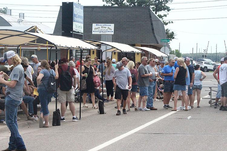 People pack Royalton for Platte River Day 2022 Photos & Video