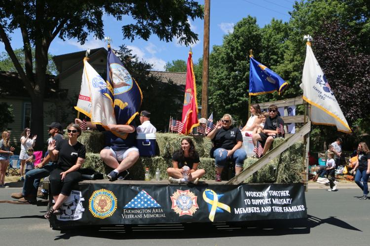 2022 Dew Days Grand Day Parade returns to Farmington Farmington