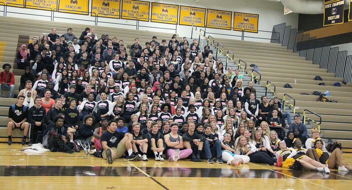 Scenes from Apple Valley High School's pepfest Apple