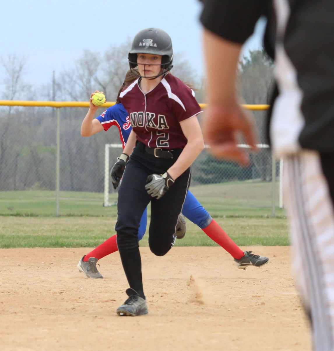 Softball Late hits power Anoka past Armstrong Sports