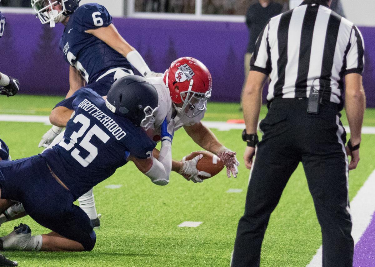 Elks Are No Match For St Thomas Academy In Class 5a Semfinal