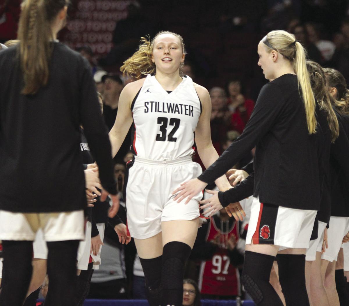 Girls Basketball Strong Second Half Pushes Ponies Past Eastview