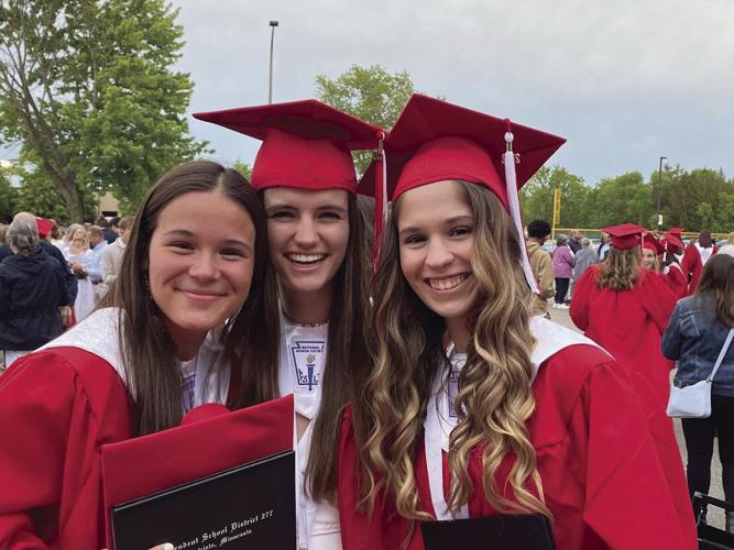 Westonka grads say good-bye to high school | Community | hometownsource.com