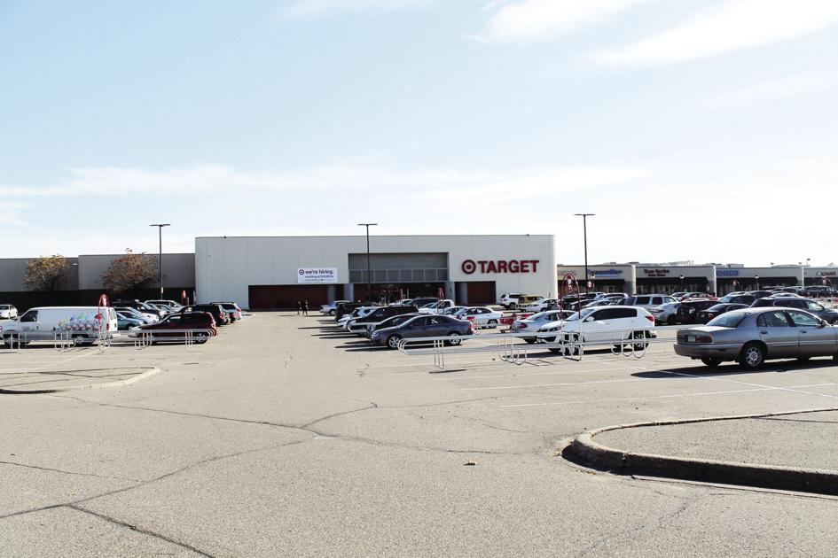Target closing its Brooklyn Center location Brooklyn Center