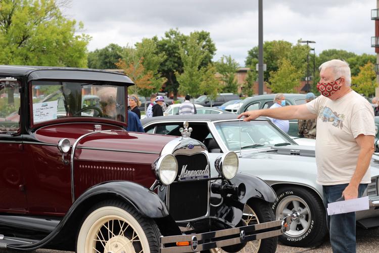 Rotary Club of Edina hosts 2ndannual car show Community