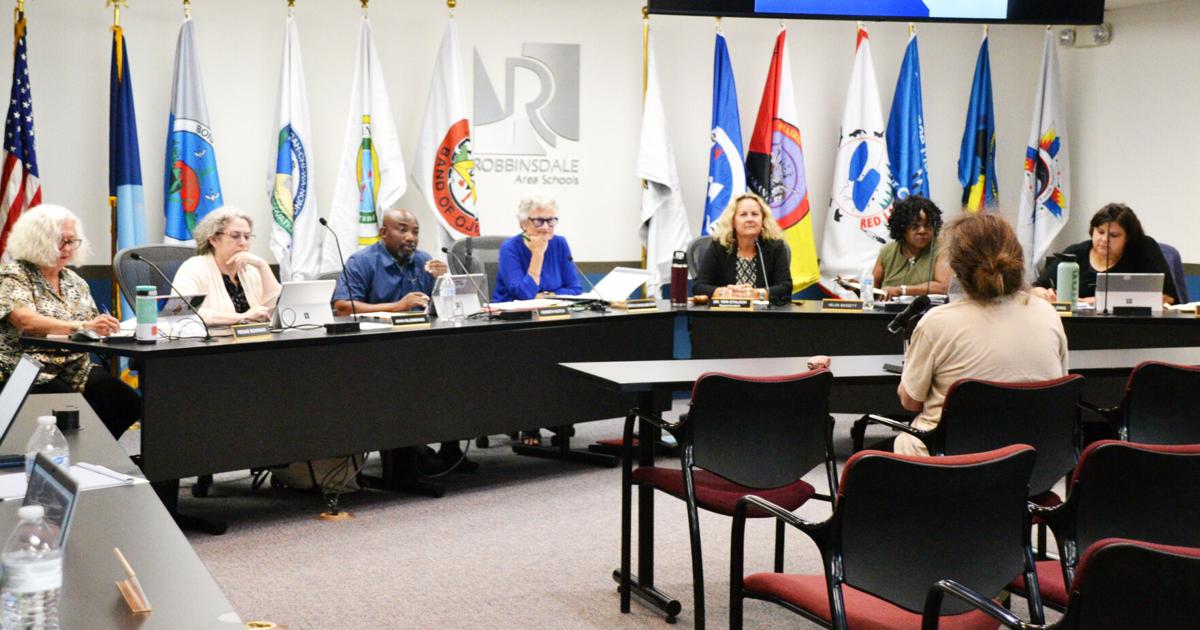 Rdale board to begin negotiating supt. contract