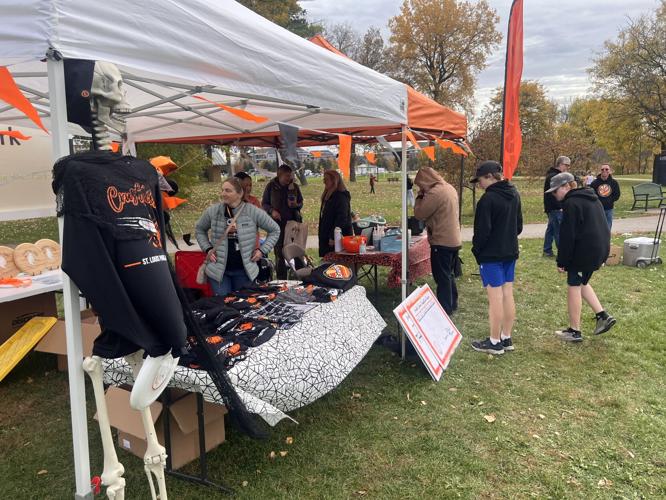 Vip Busy CRUSHtober Ultimate tourney draws a crowd during a busy Sunday | Sports ...