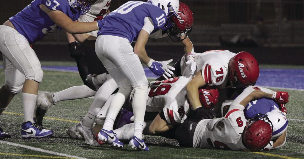 Magic rattle off 5th straight W to take district championship ...