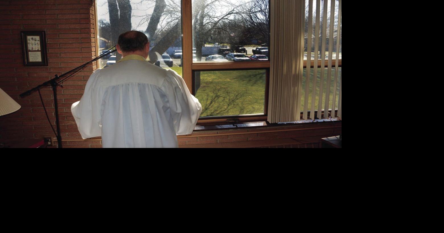 Osseo United Methodist Church continues drivein Sunday services