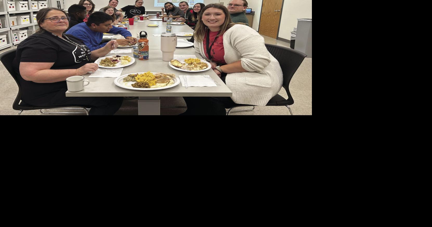Transition Plus students host ‘Friendsgiving’ feast | Community ...