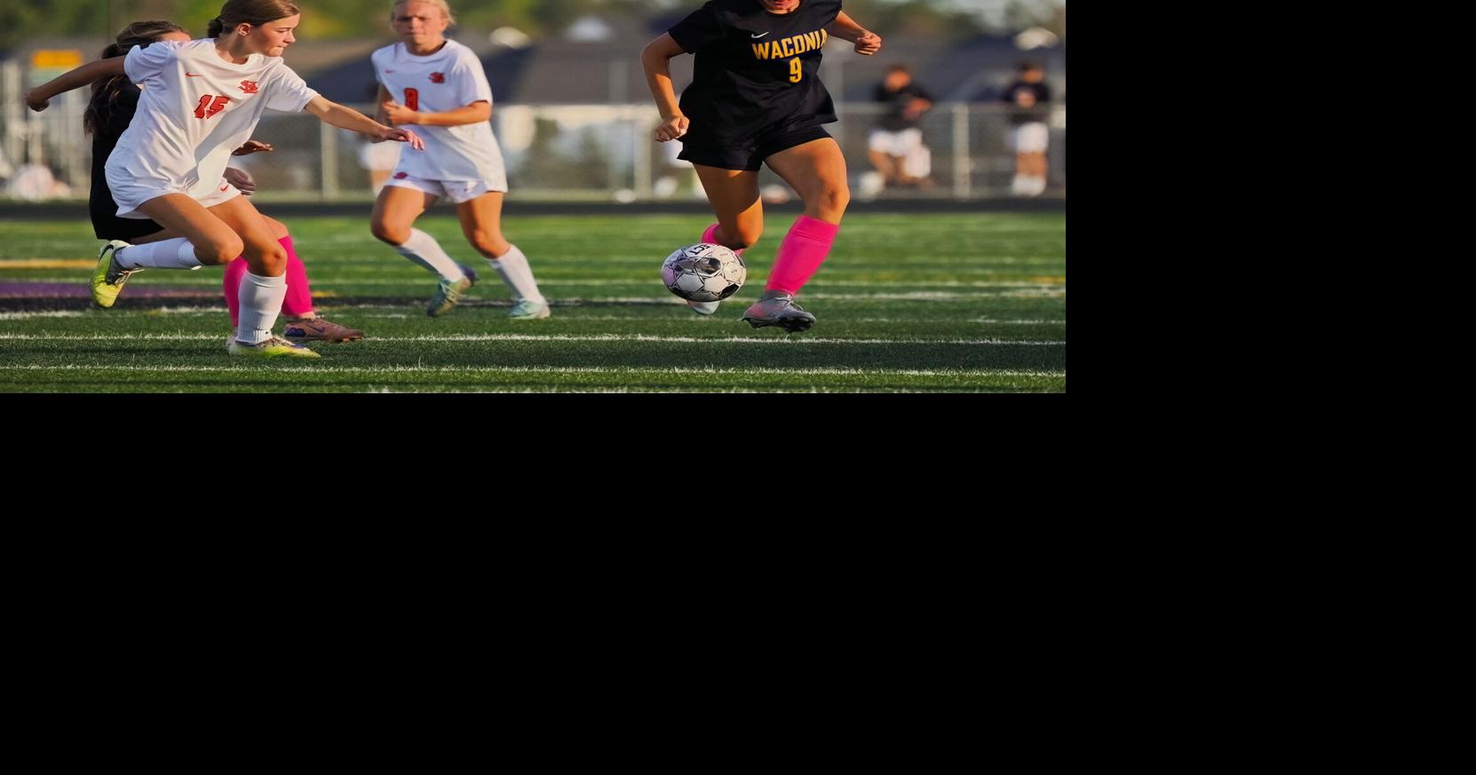 Wildcats finish season strong on the pitch