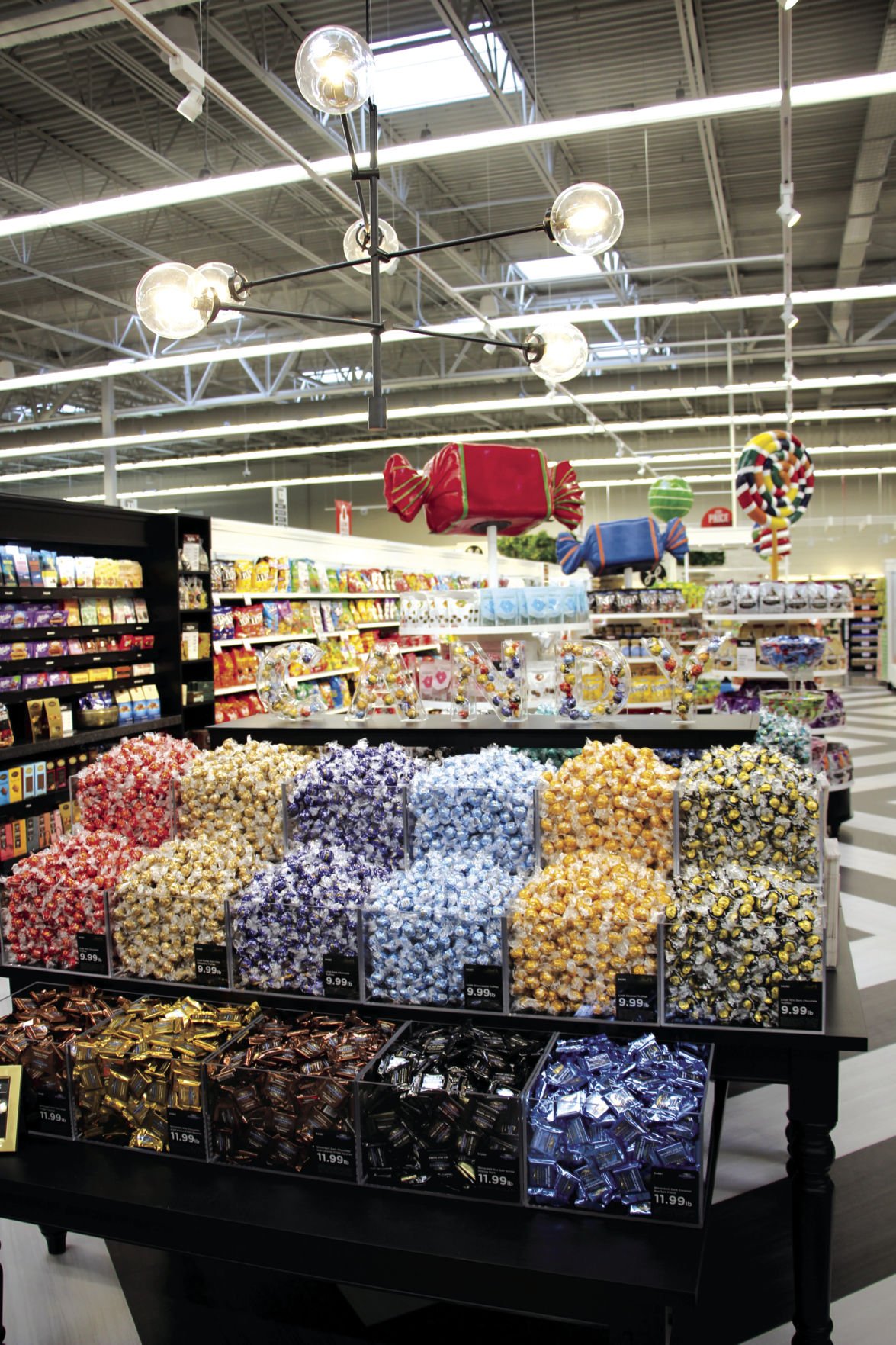 Maple Grove HyVee to officially open Oct. 15 Free