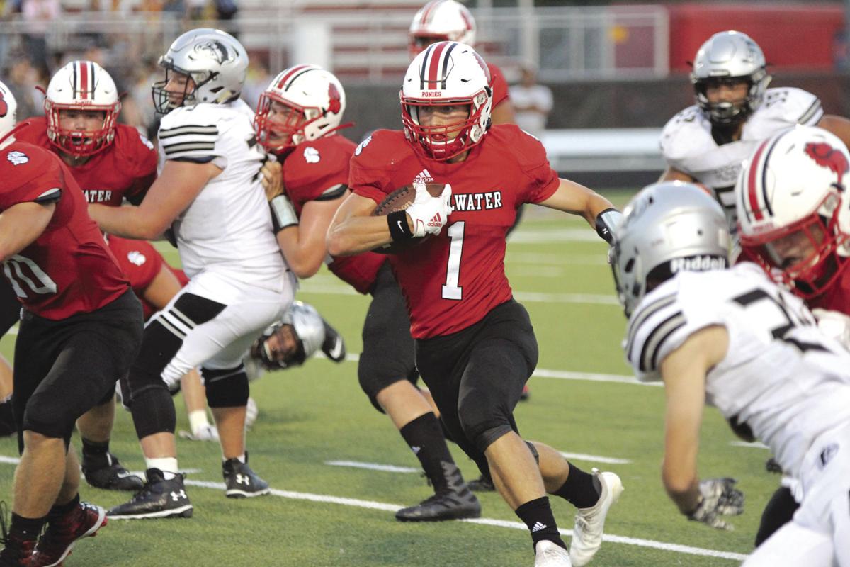 Football Ponies Turn Back Roseville Sports Hometownsource Com