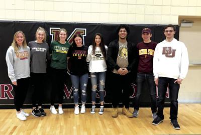 8 Crimson sign to play at colleges