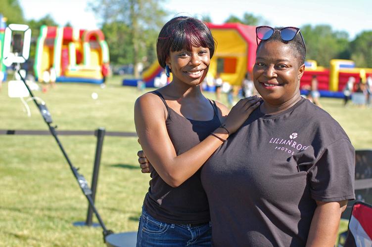 Apple Valley celebrates Free