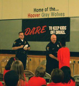 Hoover Elementary fifth-graders take the DARE