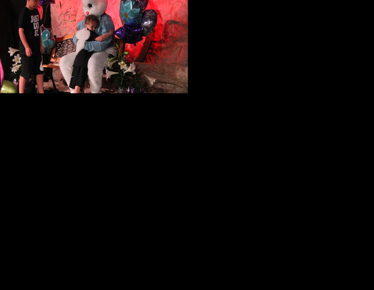 Crowds turn up for egg hunt at North Point Church in Coon Rapids