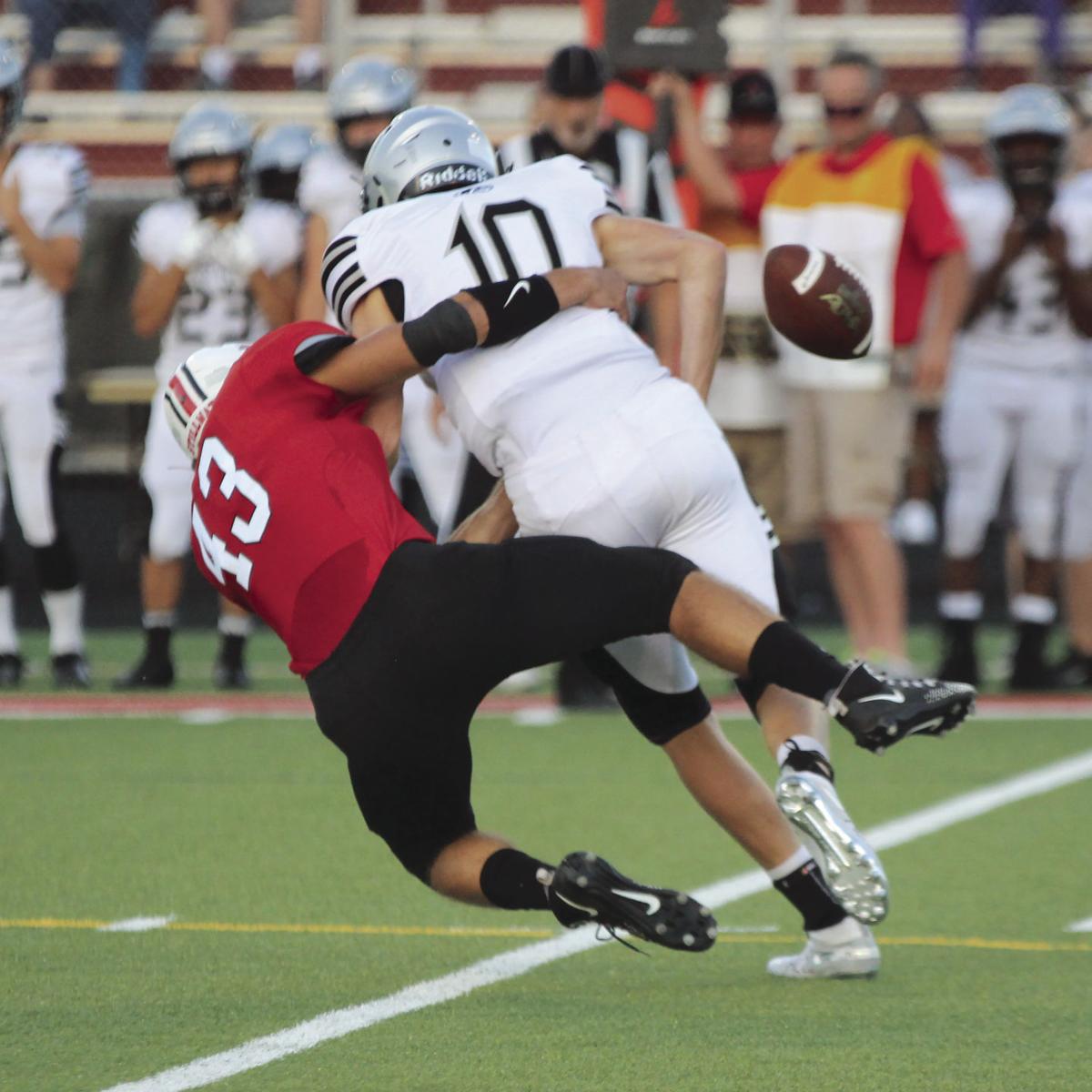Football Ponies Turn Back Roseville Sports Hometownsource Com