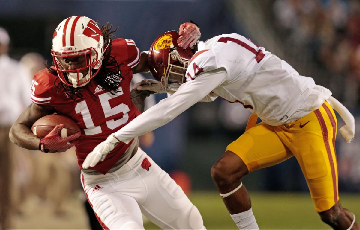 pgHolidayBowl0410MPKe-12312015022118