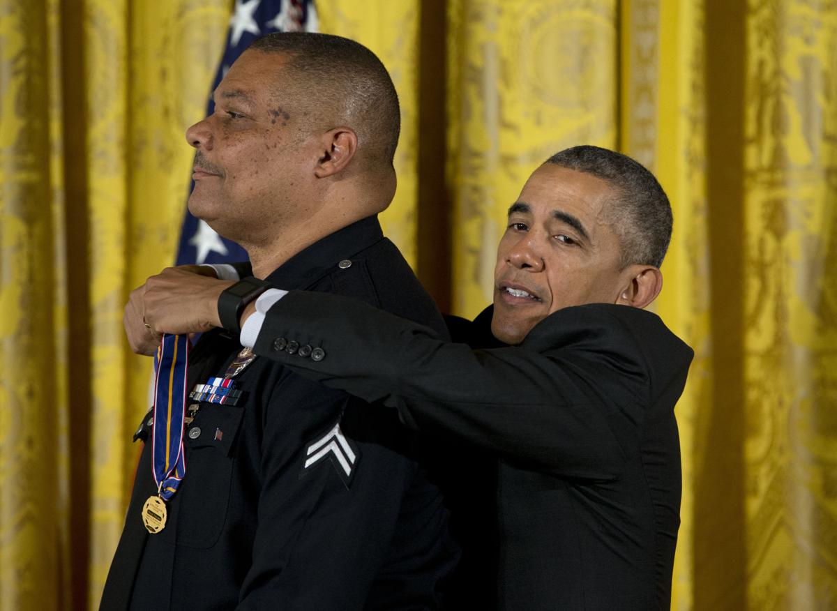 Barack Obama, Medal of Valor