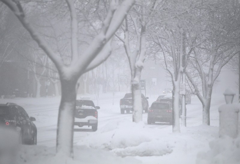 Thursday snow total behind only December 1990 storm in Madison history