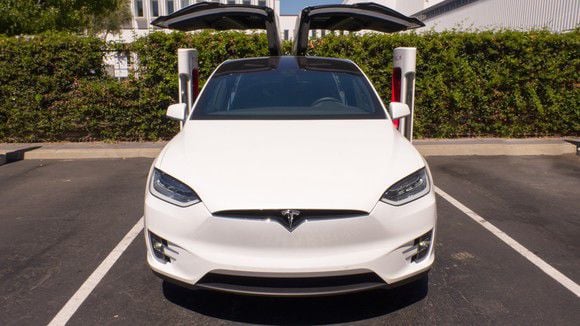 Tesla Model 3 is far behind the goal Tesla Model 3 is far behind the goal