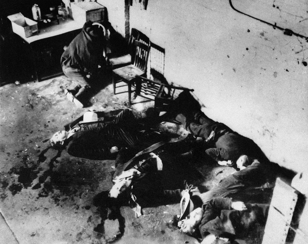 Today In History, Feb. 14: "St. Valentine's Day Massacre" | History | host.madison.com