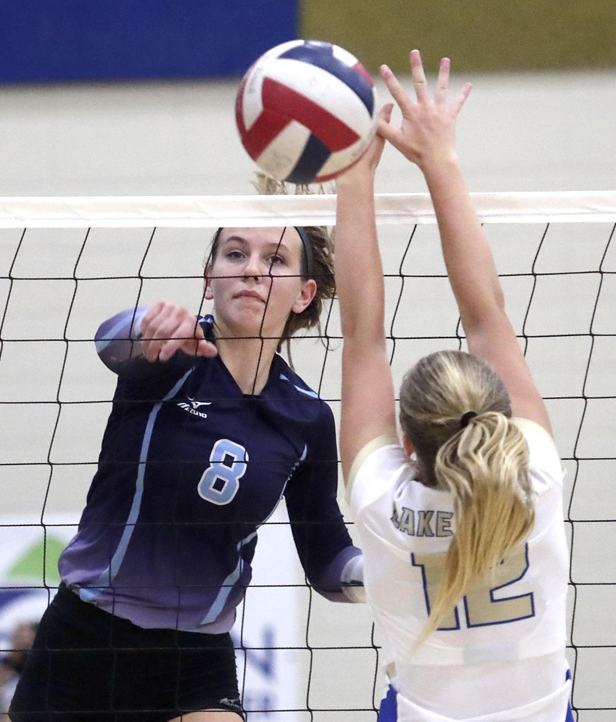 LakeMillsvLakesideVBall11-09122017220737
