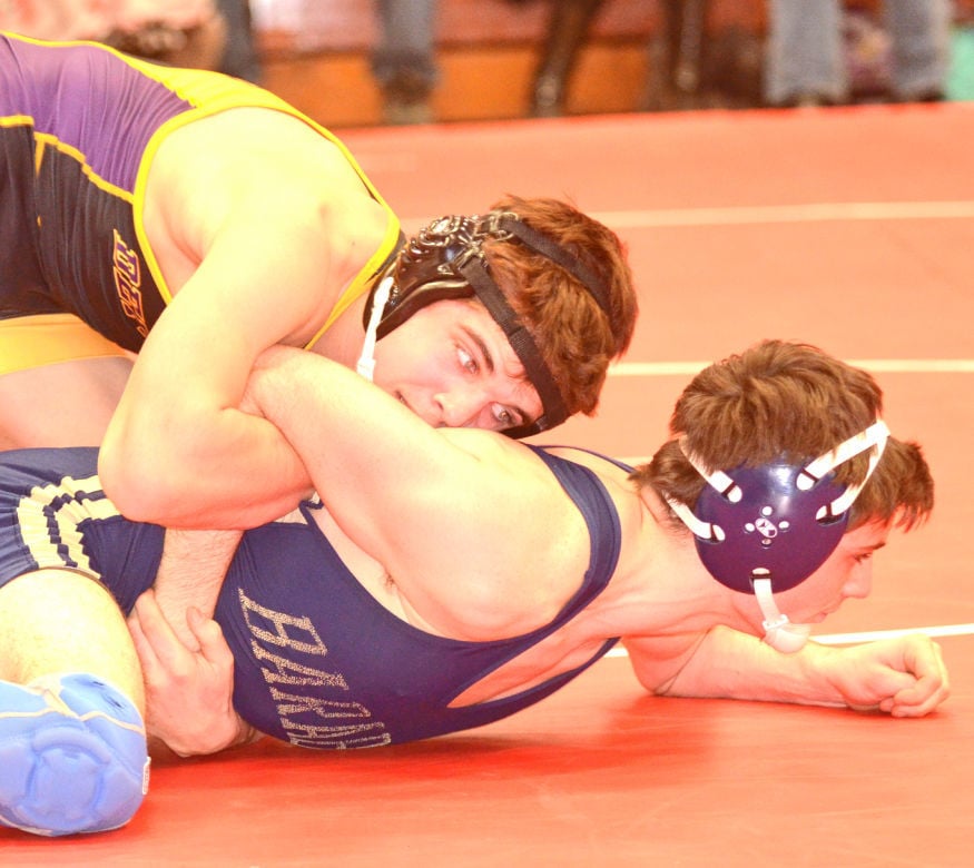 Prep wrestling Five wrestlers win titles to give Stoughton Badger