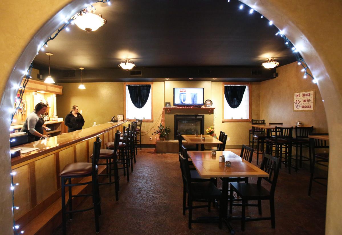 Restaurant Review Hops House Beer Cheese Soup Doesnt Disappoint Restaurant Review Hops House Beer Cheese Soup Doesnt Disappoint