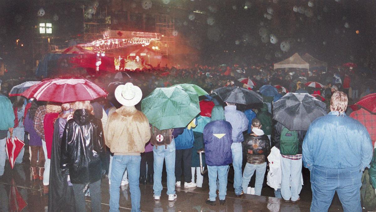 1995 HALLOWEEN concert 11 1 95
