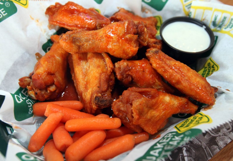 Quaker Steak & Lube Cars, boneless wings and 22 sauces Dining