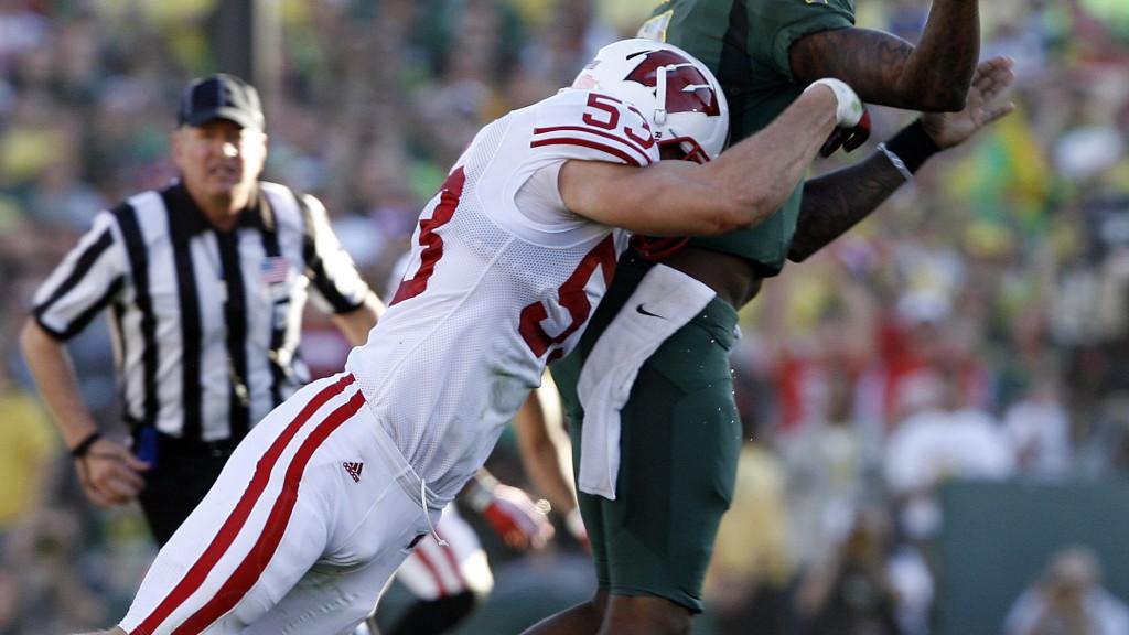 UW football Mike Taylor benefits from fellow linebacker College