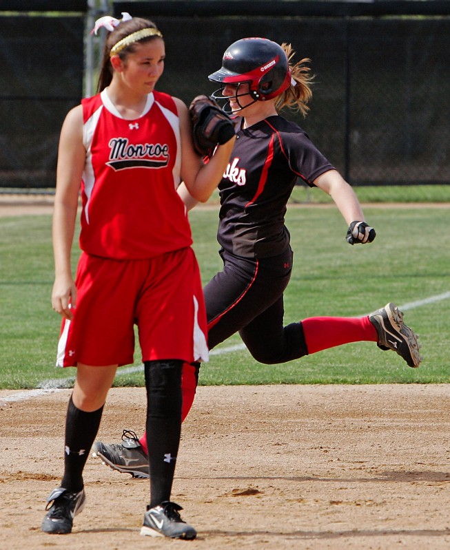 WIAA Div. 2 state softball Power outage dooms Monroe in title game