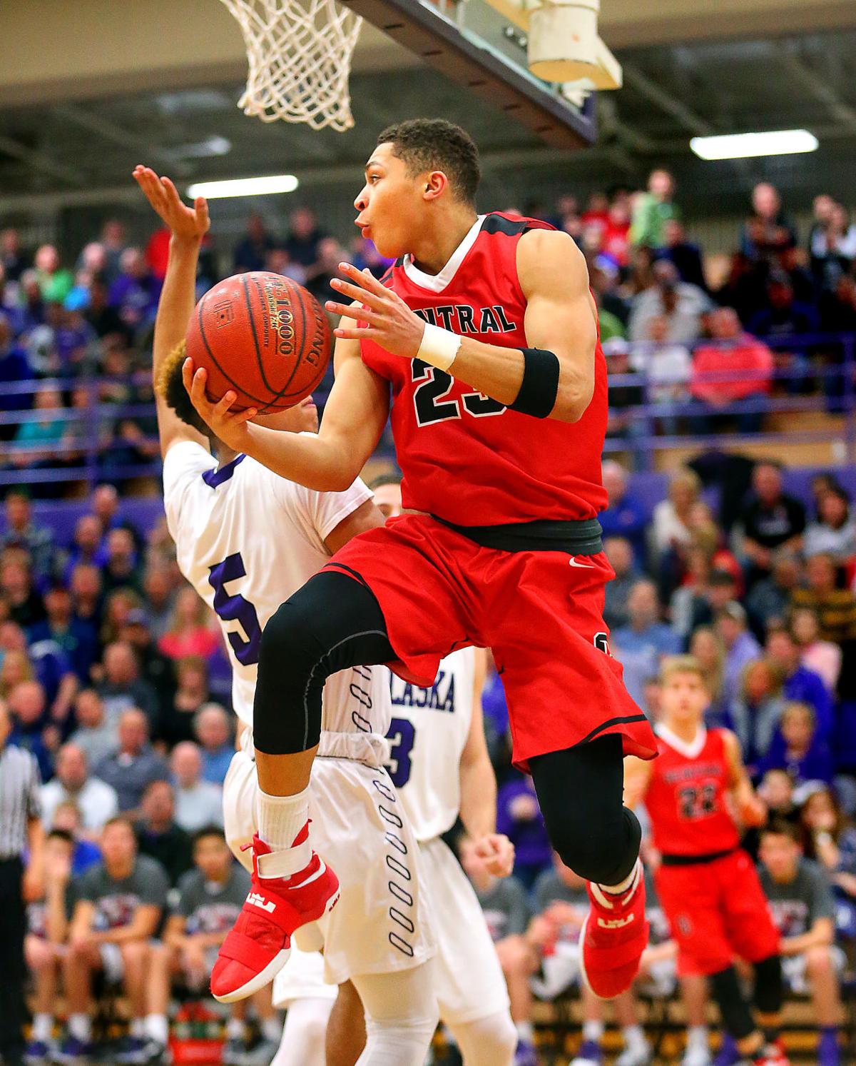 WIAA state boys basketball Wisconsin recruit Kobe King