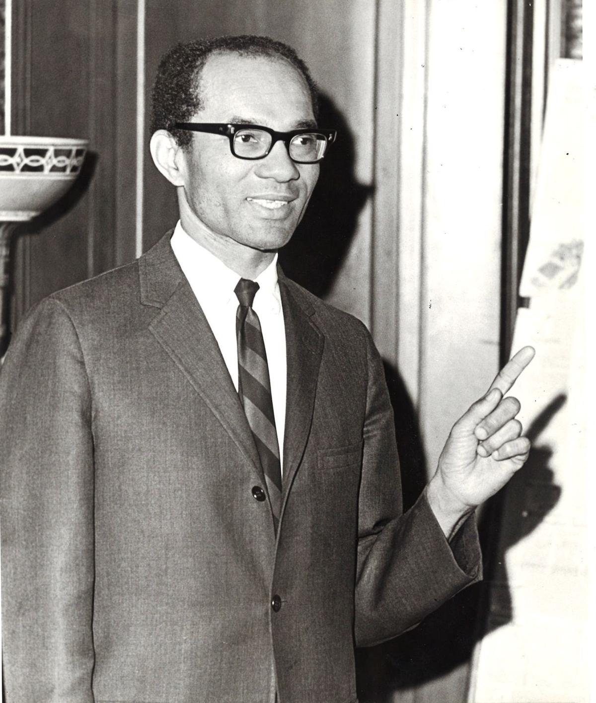 Lloyd Barbee