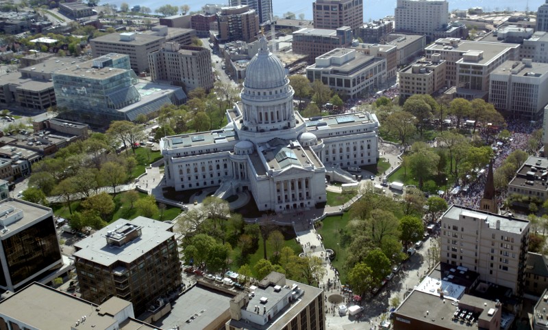 Capitol Square, 2005