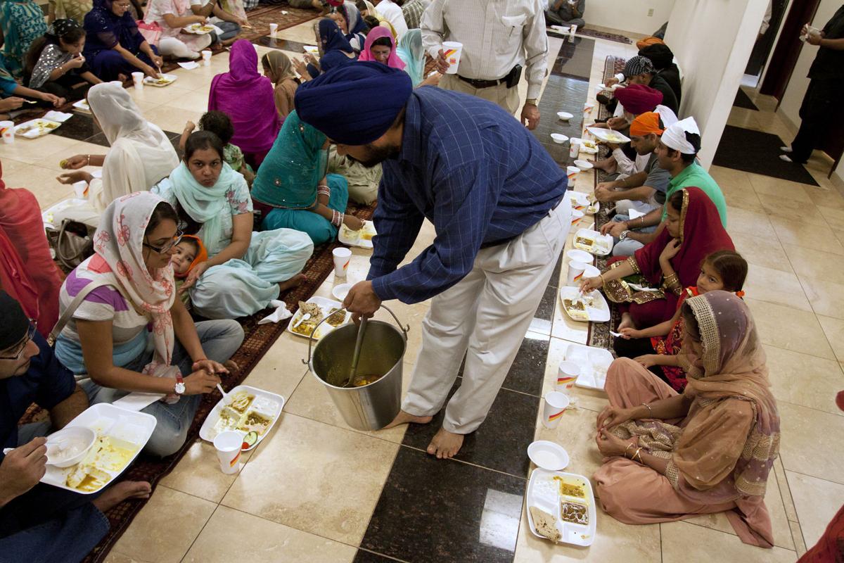Sikh Temple shooting anniversary 2012:08:12 Middleton