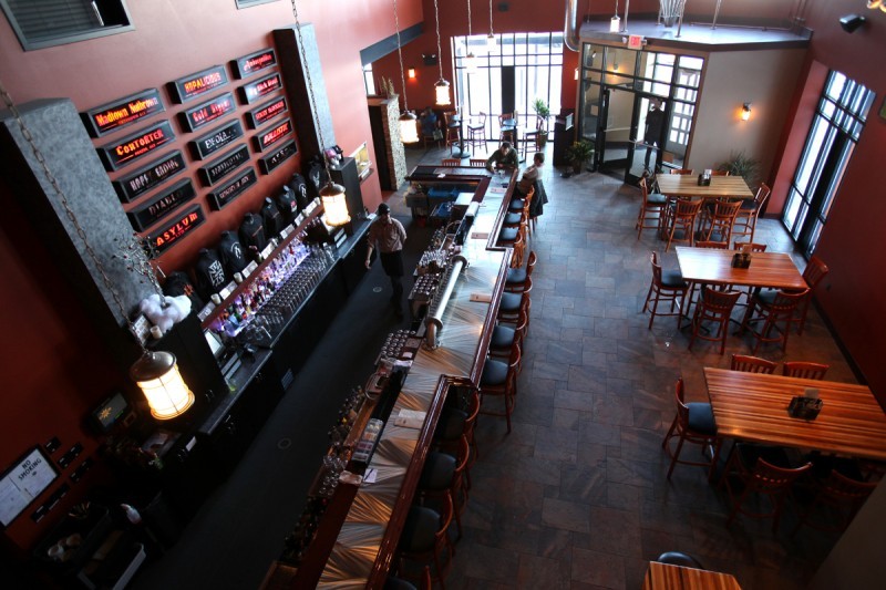 Ale Asylum has good tastes Dining