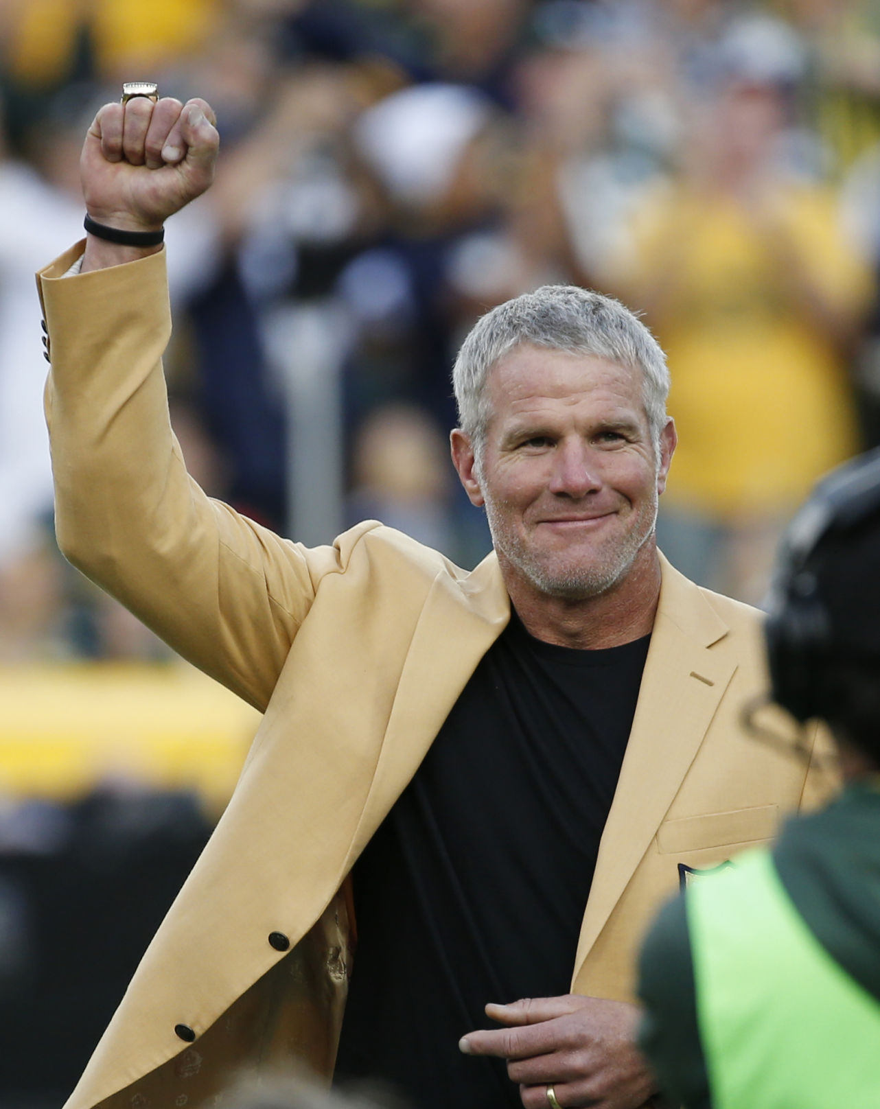 Badgers Volleyball: Brett Favre In Madison To Watch Daughter Breleigh ...