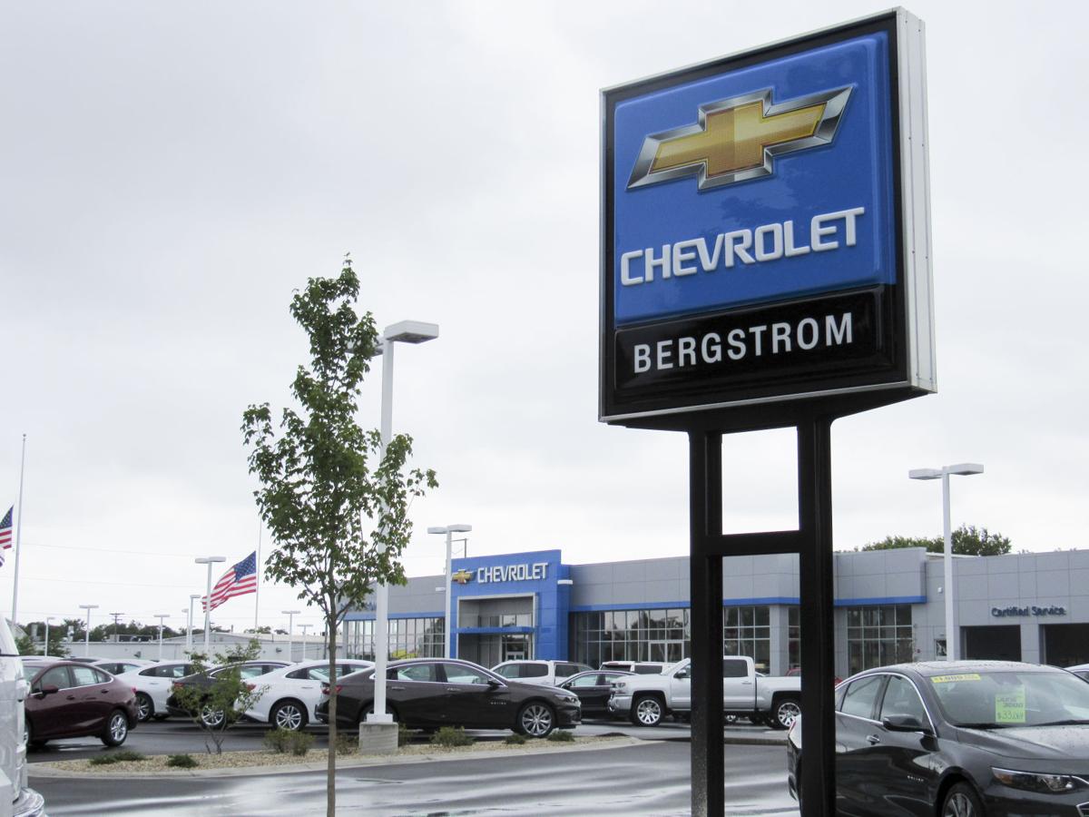 On Retail Bergstrom Opens 4 6 Million Chevy Dealership