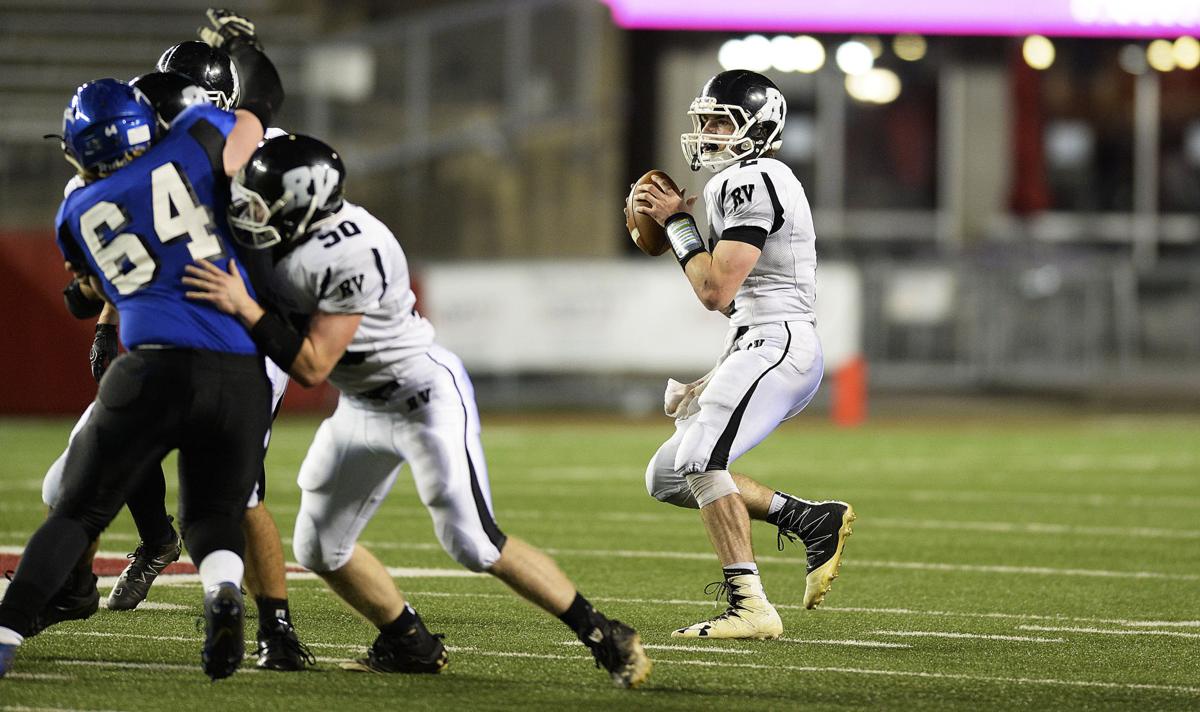 WIAA Division 4 football: St. Croix Central rushes for 371 ...
