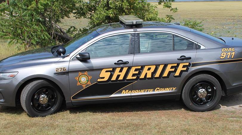 1 killed, 2 injured in Marquette County rollover crash