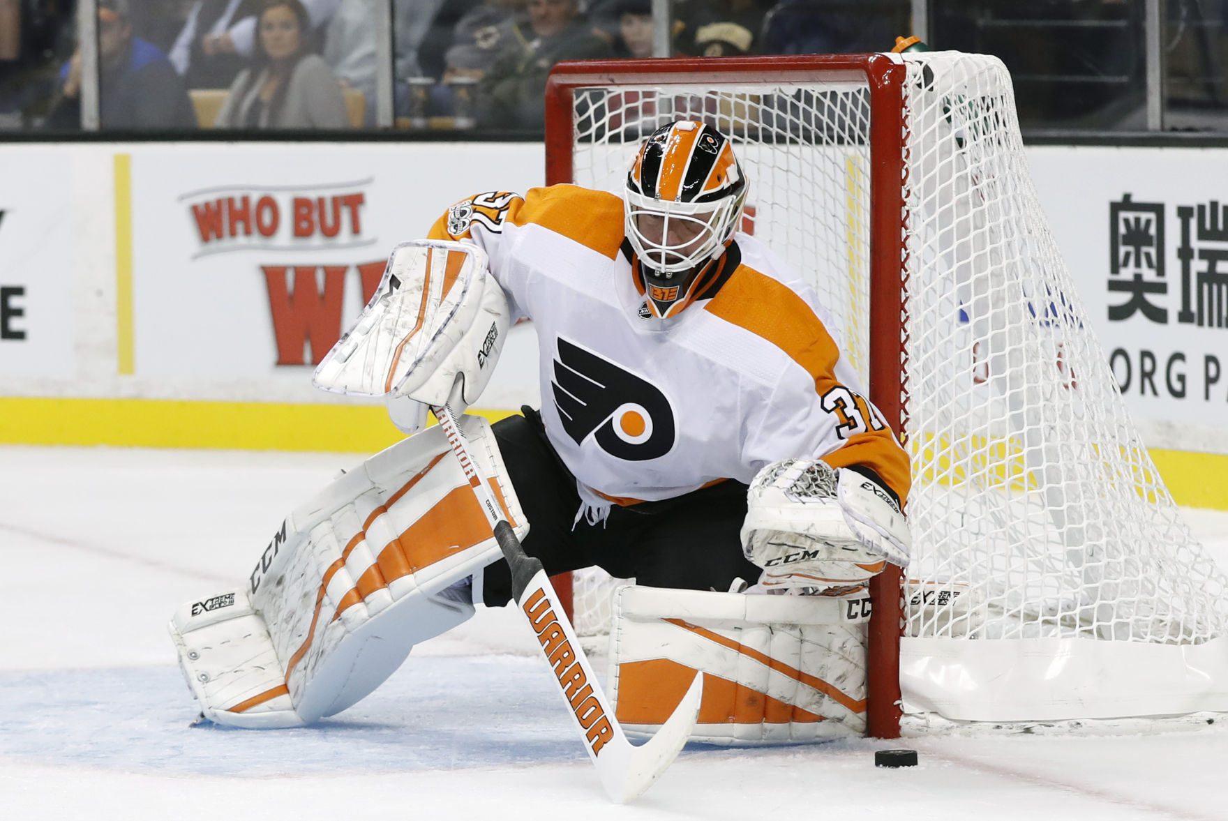 nhl former badgers goalie brian elliott among wisconsin alums with elliott flyers goalie