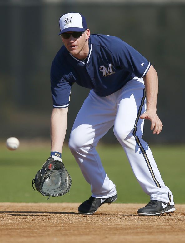 Brewers First baseman Lyle Overbay back after eightyear absence
