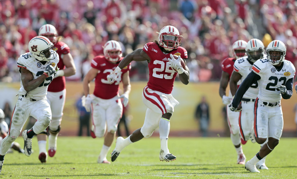 Photos: Badgers, Barry Alvarez go out in blaze of glory at Outback Bowl ...