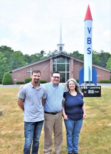 Model rocket attracts youth to VBS | Echoes | huntingdondailynews.com